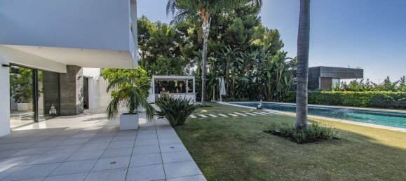 6 bedrooms Villa in Marbella, Spain No. 90364 26