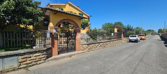 15 rooms Villa in Fiano Romano, Italy No. 1771 2