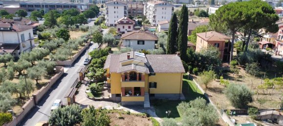 15 rooms Villa in Fiano Romano, Italy No. 1771 5