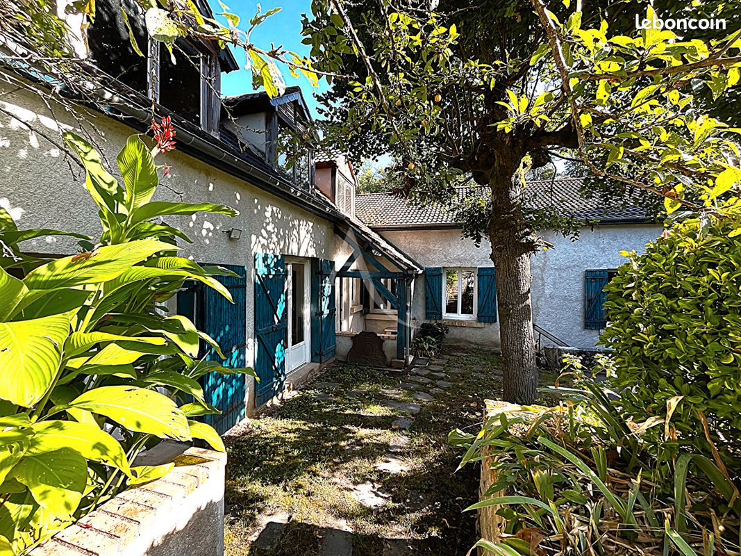 3 Schlafzimmer Haus in Chailles, France, Nr. 66210