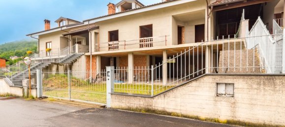 9 rooms House in Martiniana Po, Italy No. 124317 3