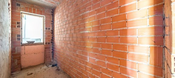 9 rooms House in Martiniana Po, Italy No. 124317 13