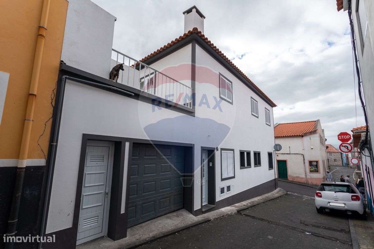 Casa T2 em Rabo de Peixe, Portugal N.º 44219