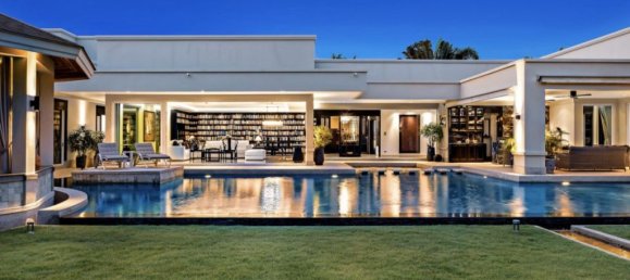 8 bedrooms Villa in Bang Lamung, Thailand No. 20017 2