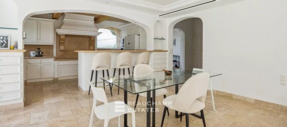 4 bedrooms Villa in Cannes, France No. 291839 3