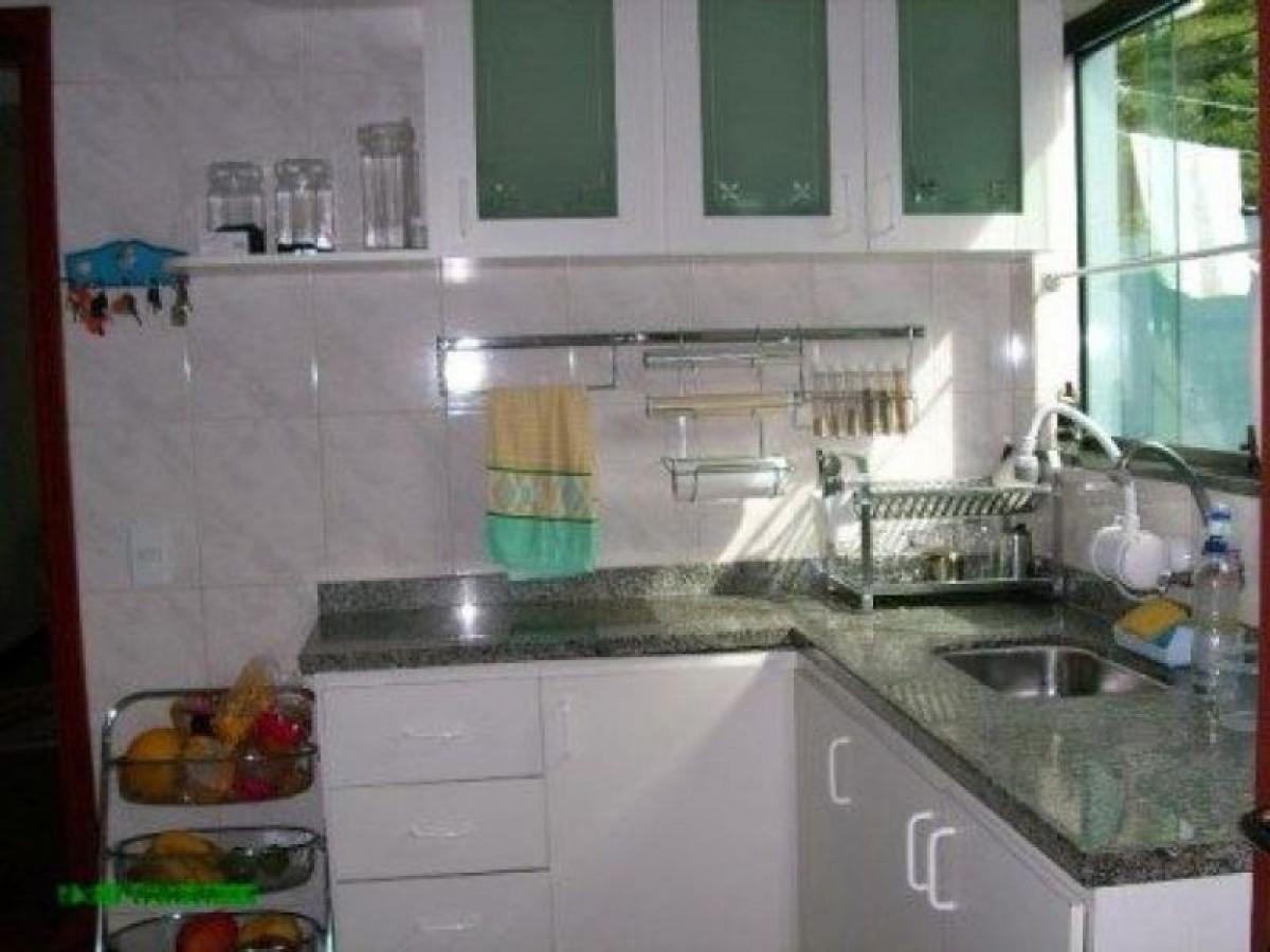 Casa de 3 dormitorios en Sao Paulo, Brazil No. 574665