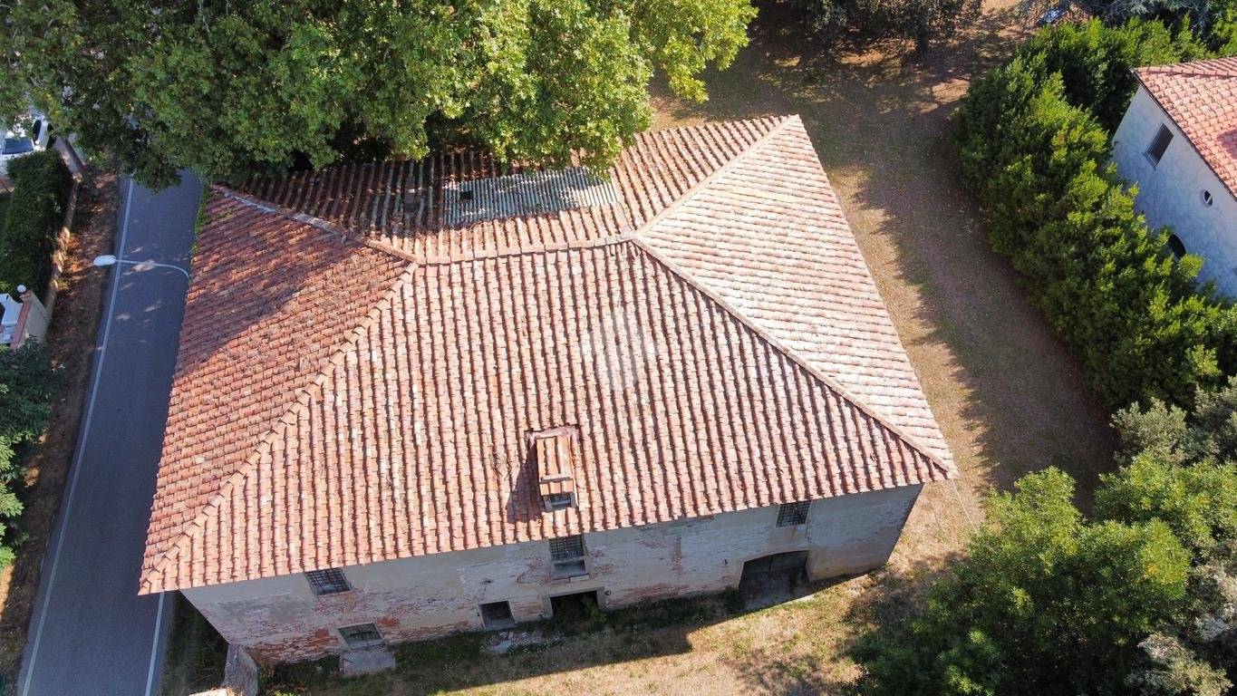 3 bedrooms Villa in Cascina, Italy No. 303929