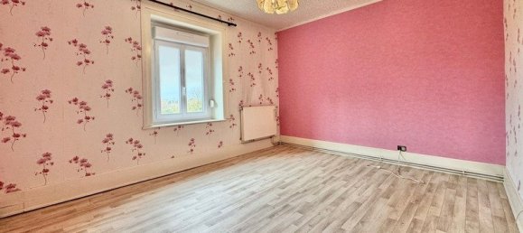 4 bedrooms House in Xertigny, France No. 53058 7