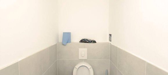 Studio in Vienna, Austria No. 57724 9