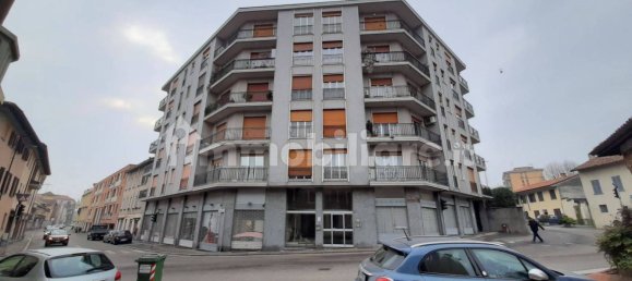 2 chambres Appartement à Vigevano, Italy No. 250935 2