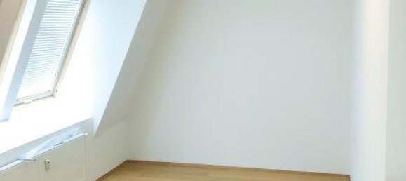 2 rooms Duplex in Penzing, Austria No. 180158 4