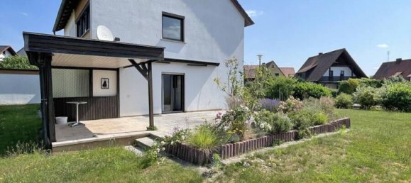 3 Schlafzimmer Haus in Roth, Germany, Nr. 352722 2