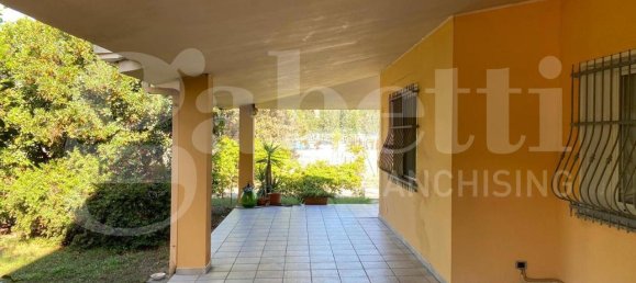 5 rooms Villa in Oristano, Italy No. 35388 7