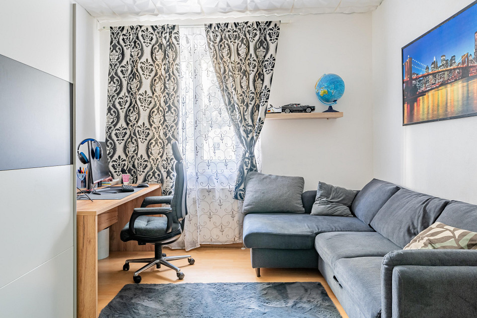 3غرفة شقة في Linz, Austria رقم 77874