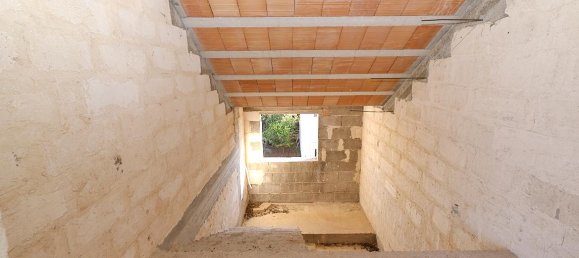 Casa de 5 habitaciónes en Aradeo, Italy No. 237697 11