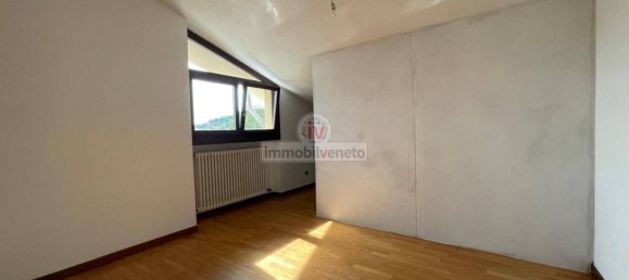 2 غرف نوم منزل ذو طابقين في Montebello Vicentino, Italy رقم 340983 24