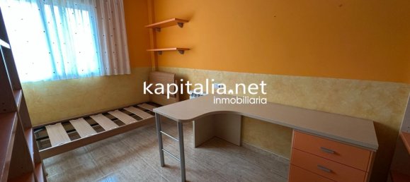 Adosado de 4 dormitorios en València, Spain No. 154441 9