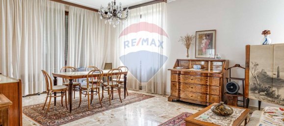 6-Zimmer Villa in Gallarate, Italy, Nr. 310613 2