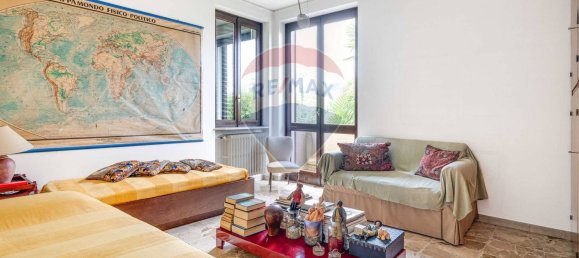 6-Zimmer Villa in Gallarate, Italy, Nr. 310613 12