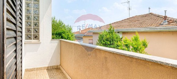 6-Zimmer Villa in Gallarate, Italy, Nr. 310613 19