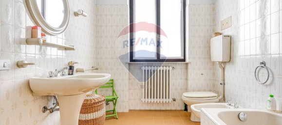 6-Zimmer Villa in Gallarate, Italy, Nr. 310613 11