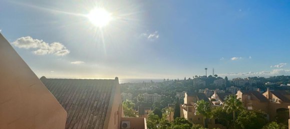 Ático de 2 dormitorios en Marbella, Spain No. 185227 11