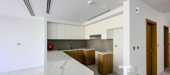 3 bedrooms Townhouse in Dubai Land, UAE No. 30632 4