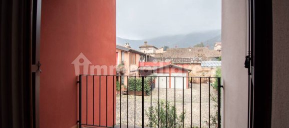 Квартира с 2 спальнями в Гуссаго, Италия № 220501 21