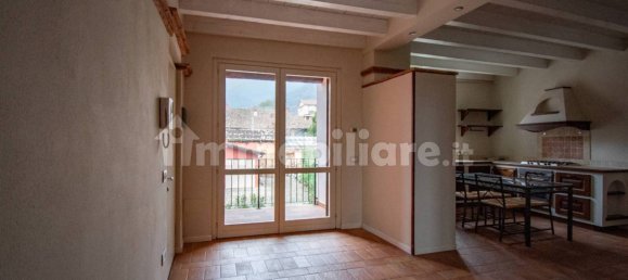 Квартира с 2 спальнями в Гуссаго, Италия № 220501 7