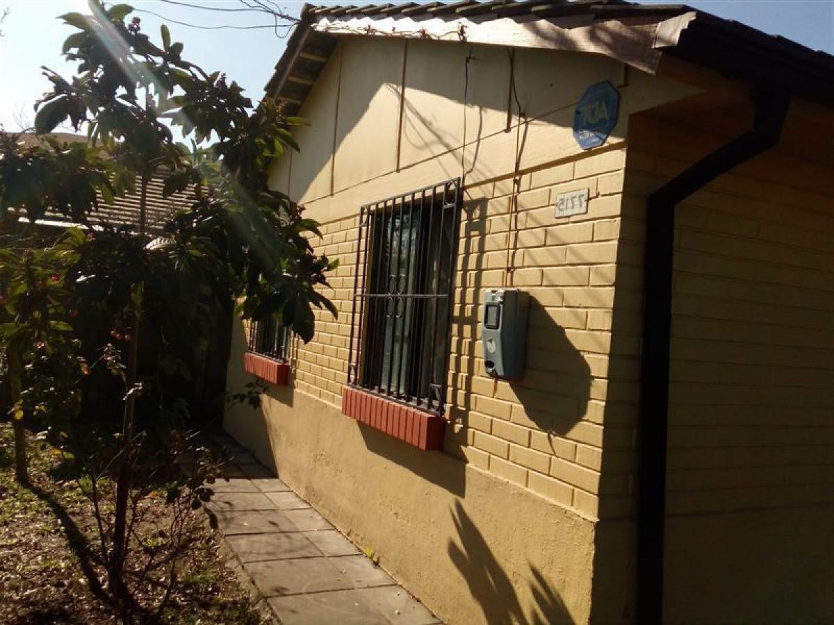 3 bedrooms House in Santiago, Chile No. 1886