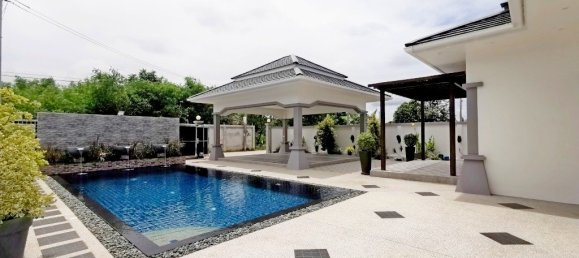 3 Schlafzimmer Cafe / Restaurant in Bang Sare, Thailand, Nr. 3304 4