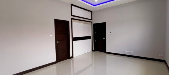 3 Schlafzimmer Cafe / Restaurant in Bang Sare, Thailand, Nr. 3304 19