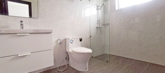 3 Schlafzimmer Cafe / Restaurant in Bang Sare, Thailand, Nr. 3304 25