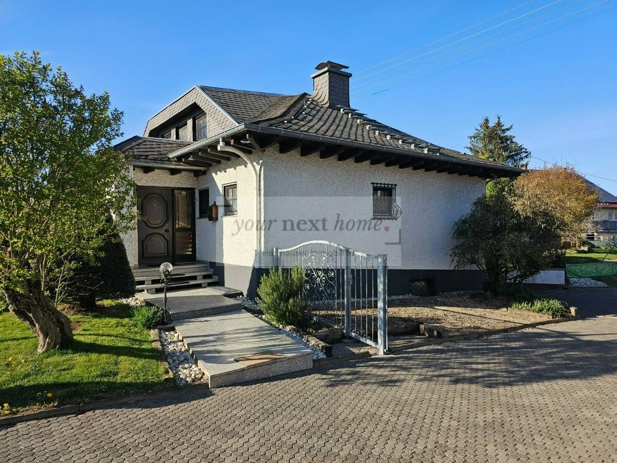 8-Zimmer Haus in Merzig-Wadern, Germany, Nr. 234187