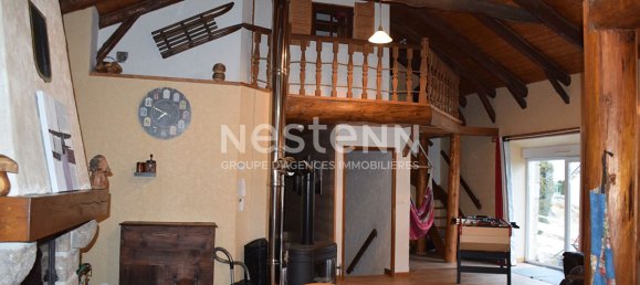 3 bedrooms House in Saint-Jeures, France No. 203603 4