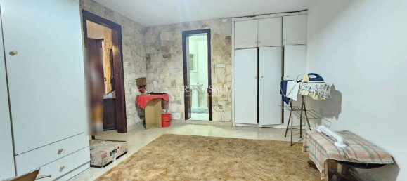 Villa de 5 dormitorios en Swieqi, Malta No. 1973 8