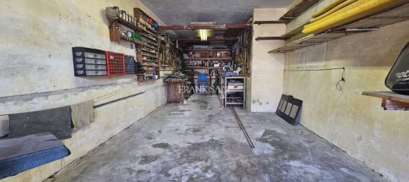 Villa de 5 dormitorios en Swieqi, Malta No. 1973 22