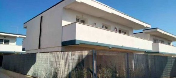 3-Zimmer Haus in Fiumicino, Italy, Nr. 200774 3