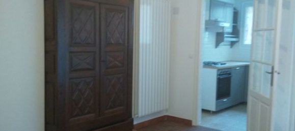 Casa de 3 dormitorios en Saint-Jean-d'Angely, France No. 319877 3