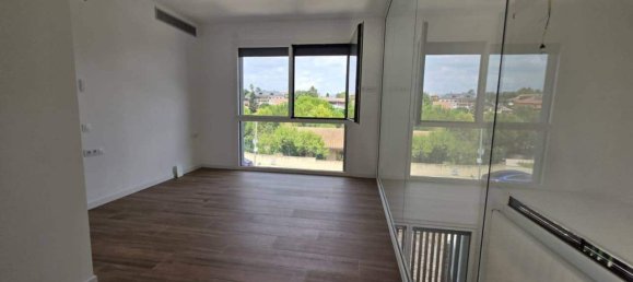 Casa de 5 dormitorios en Canovelles, Spain No. 182740 35