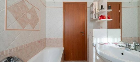 5 Schlafzimmer Villa in Collazzone, Italy, Nr. 358186 4