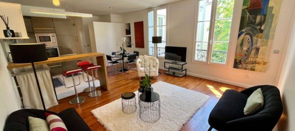 2 bedrooms Apartment in Paris, France No. 326848 2