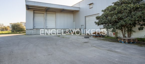 1 room Commercial property in Seixal, Portugal No. 102690 2