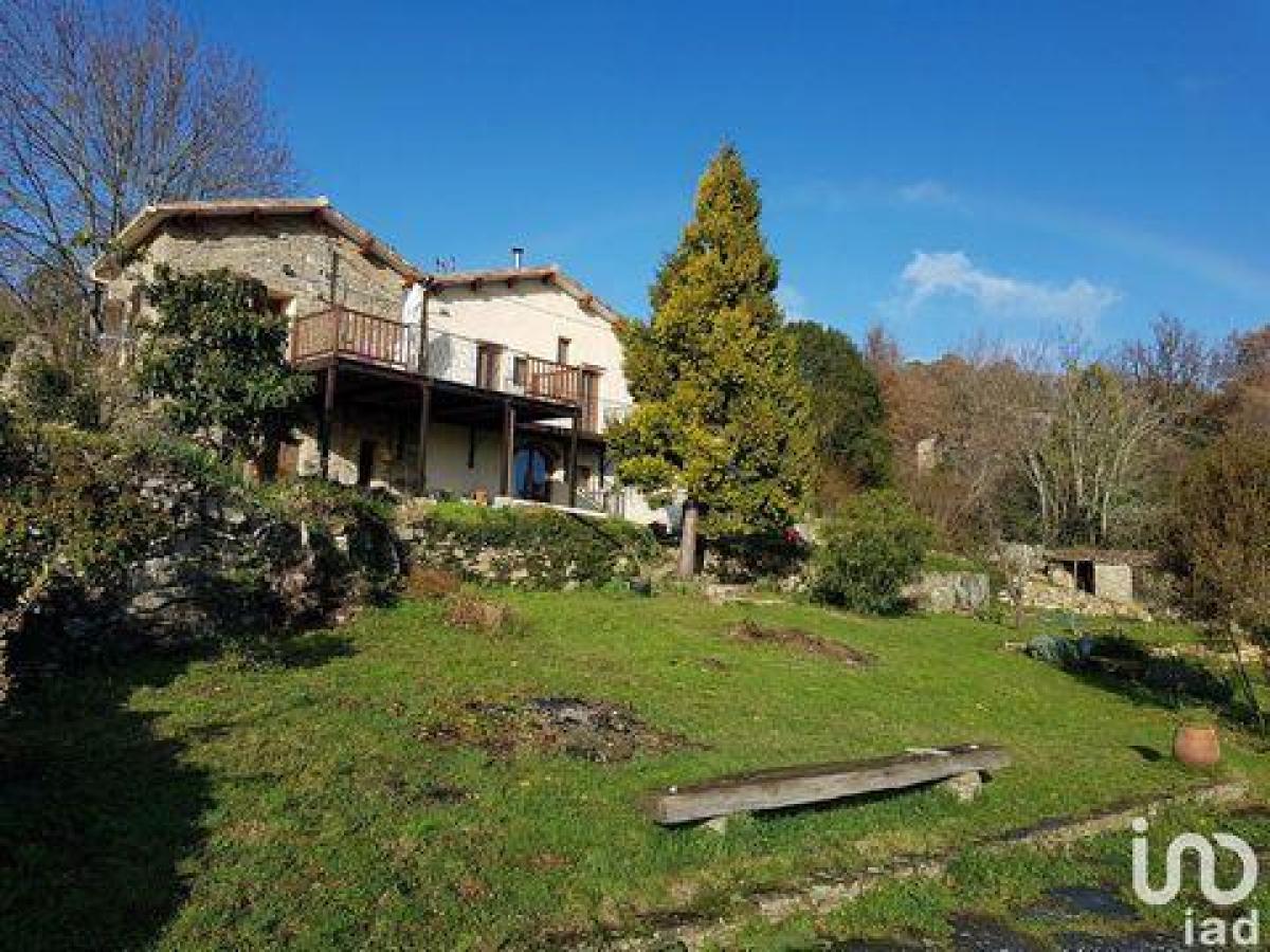 4 bedrooms House in Les Aires, France No. 29595