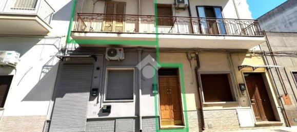 Casa de 2 habitaciónes en Mesagne, Italy No. 268060 11