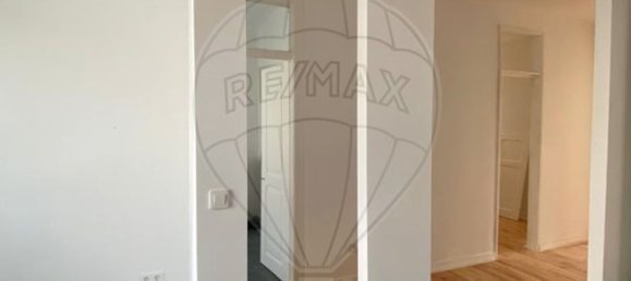 Bâtiment à Vila Franca de Xira, Portugal 304m² No. 57222 4