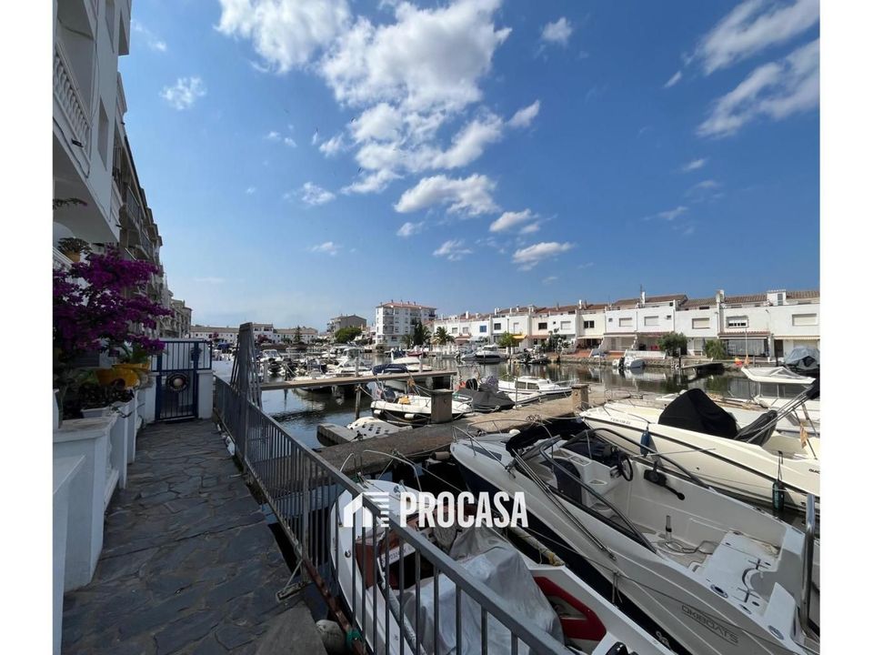 2 bedrooms Apartment in Empuriabrava, Spain No. 179089