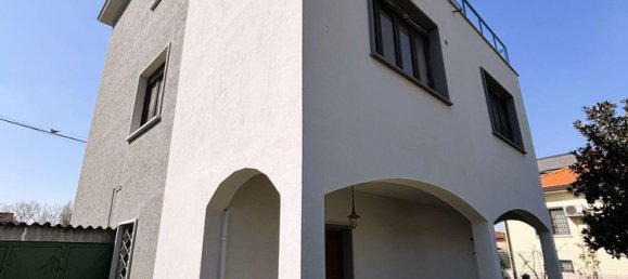 4 rooms Villa in Landriano, Italy No. 7833 3