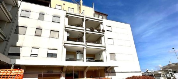 3 Schlafzimmer Wohnung in Martina Franca, Italy, Nr. 379483 2