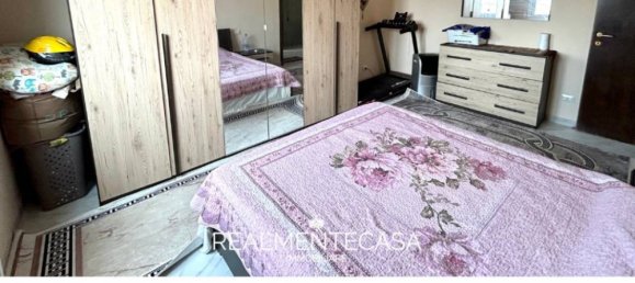 Квартира с 2 спальнями в Аббиатеграссо, Италия № 312520 8